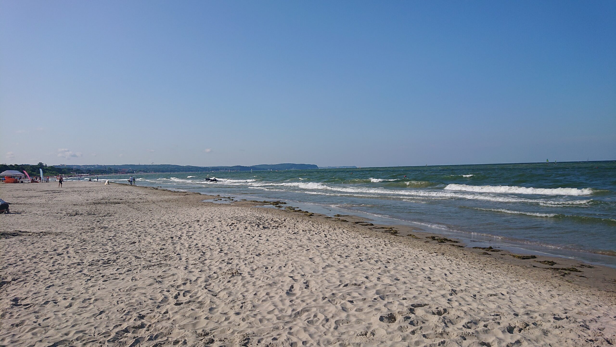 Gdańskie plaże 2026 – jak dojechać komunikacją miejską i którą plażę wybrać? | TramVoyage Gdańsk